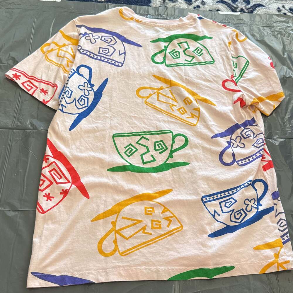Disney Parks Alice‎ In Wonderland Tea Cup Shirt - Picture 3 of 3